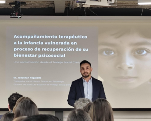 Charla Magistral Dr. Jonathan Regalado – 2025
